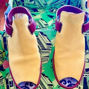 Fly London Wena Sandals